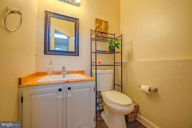 Building Photo - 14727 Winding Loop