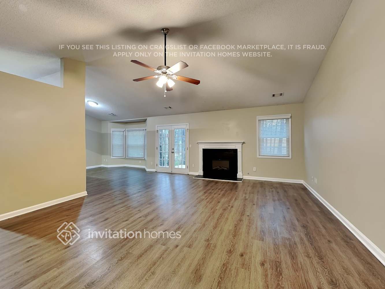 Building Photo - 5995 Bayside Dr NW