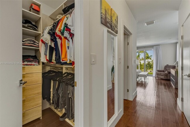 Building Photo - 10359 NW 67th Terrace