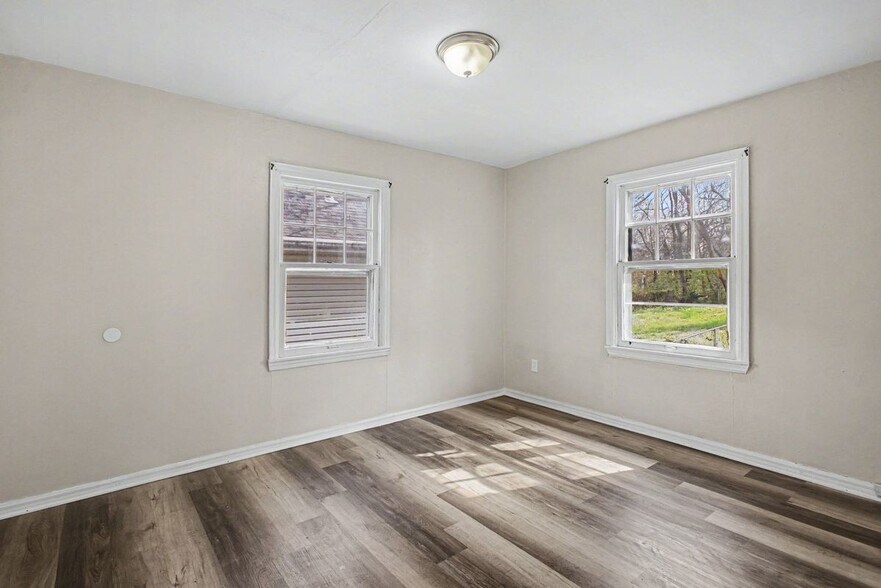 Building Photo - 7030 Emma Ave