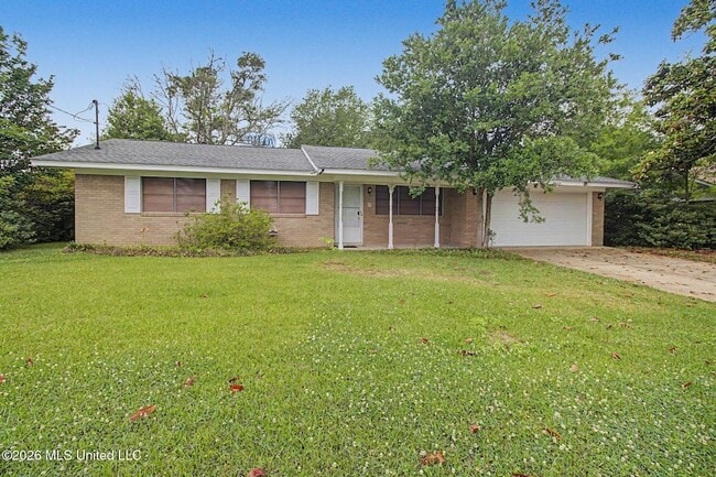 Building Photo - 883 Rustwood Dr