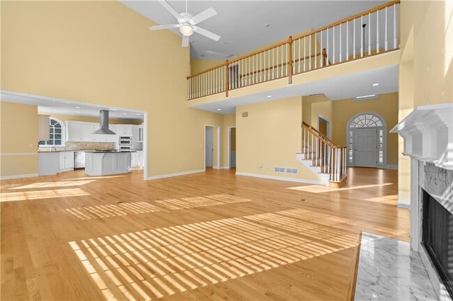 Building Photo - 1070 Admiral Crossing