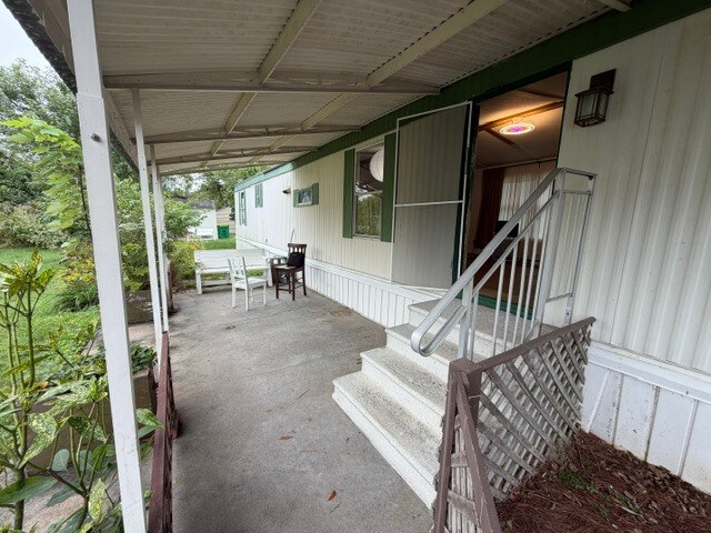 Building Photo - 31596 Dogwood Ct