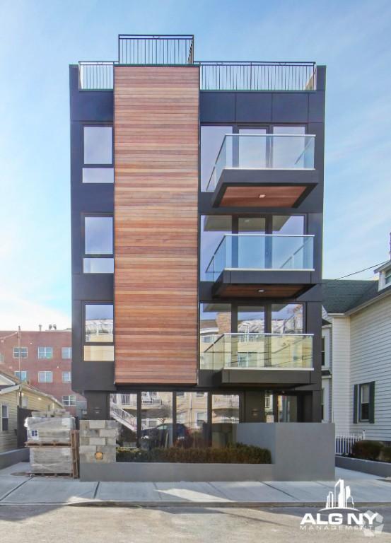 Building Photo - 1 bedroom in FAR ROCKAWAY NY 11693