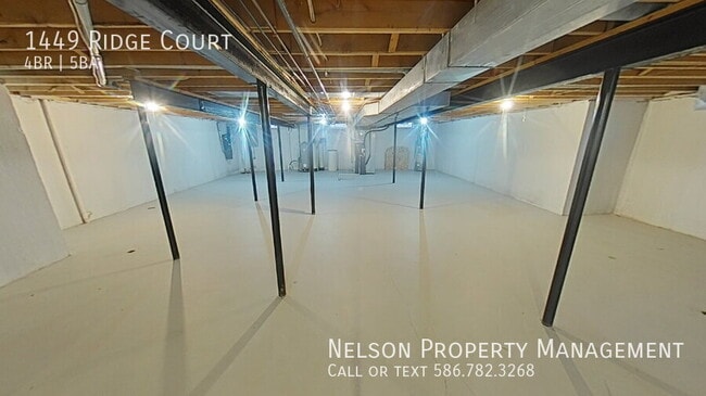 Building Photo - 1449 Ridge Ct