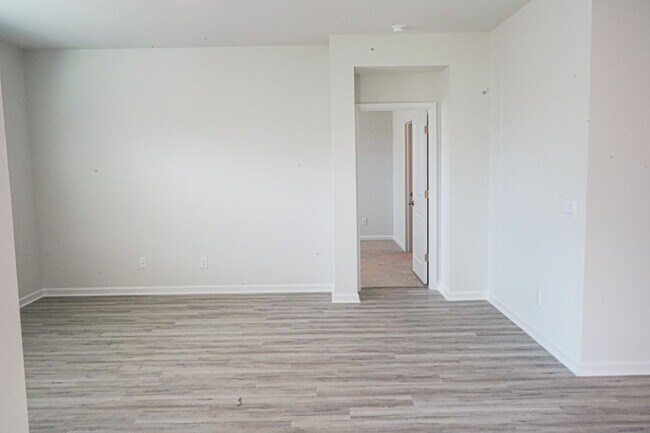 Building Photo - Available Soon!