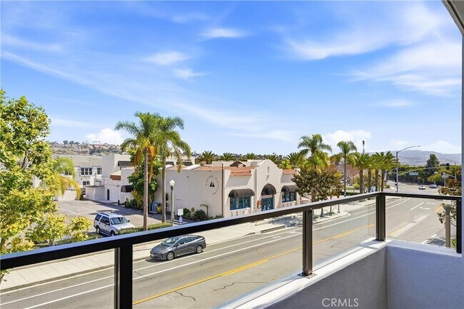Building Photo - 24722 Del Prado Ave
