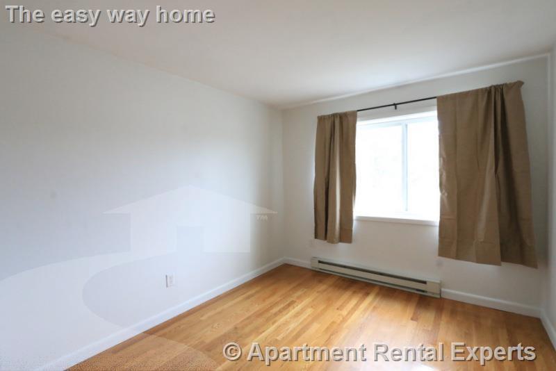 Building Photo - 70 Park St