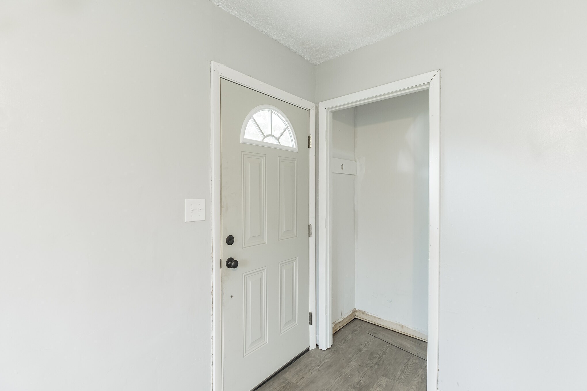 Building Photo - 219 New Hope Rd