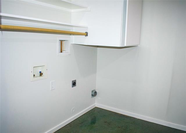 Building Photo - 3110 Thomas Ave