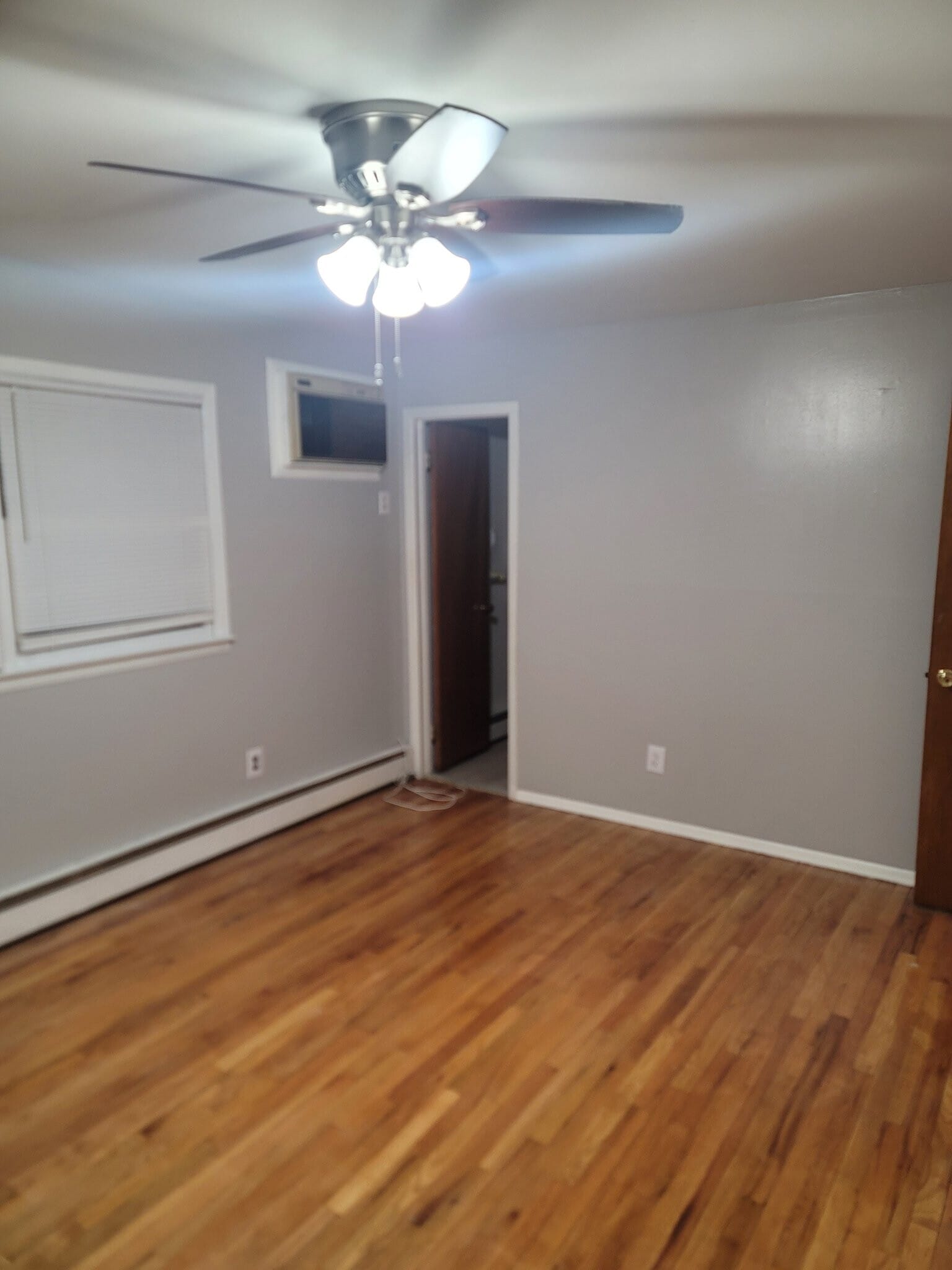 Building Photo - 270 Herbert Ave