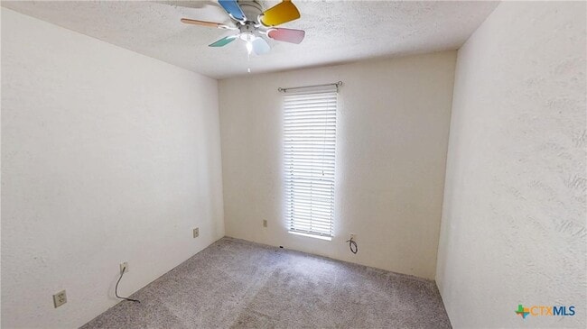 Building Photo - 3076 Carroll Dr