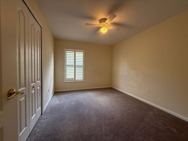 Building Photo - Beautiful Lake Mary 4 Bedroom home in Gated Community with Community Pools