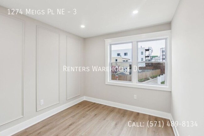 Building Photo - 1274 Meigs Pl NE