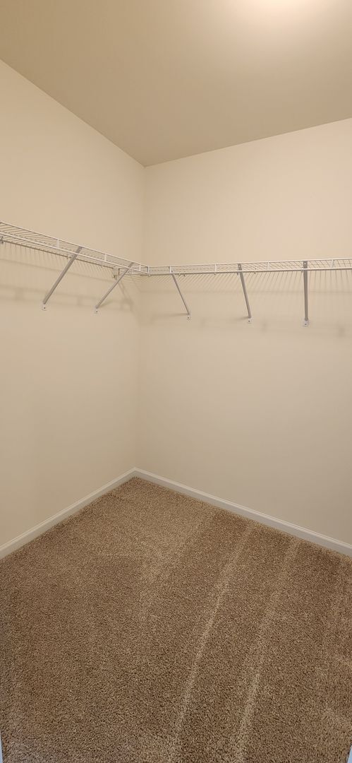 Building Photo - 3BR, 2.5 BA in Hazelwood Subdivision