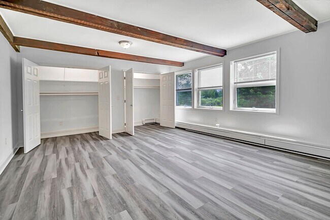 Building Photo - 1712 Linvale