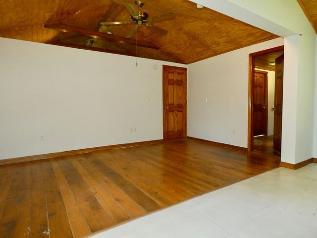 Building Photo - Pisgah Cottage