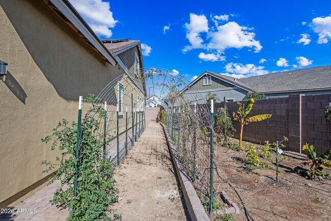 Building Photo - 20320 S 230th Pl