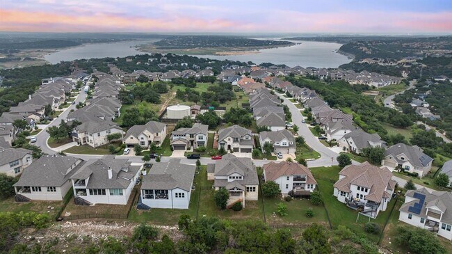 Building Photo - 2610 Sunset Vista Cir