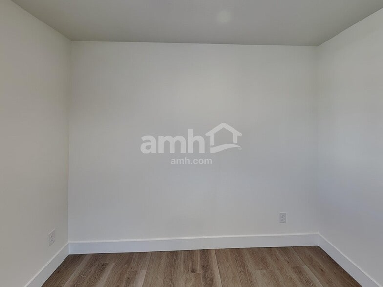 Building Photo - 7781 Roaring Fork Ct