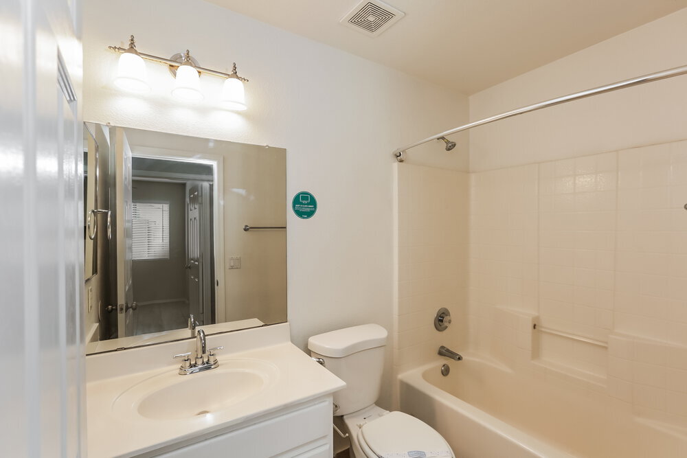 Building Photo - 12814 W Crocus Dr