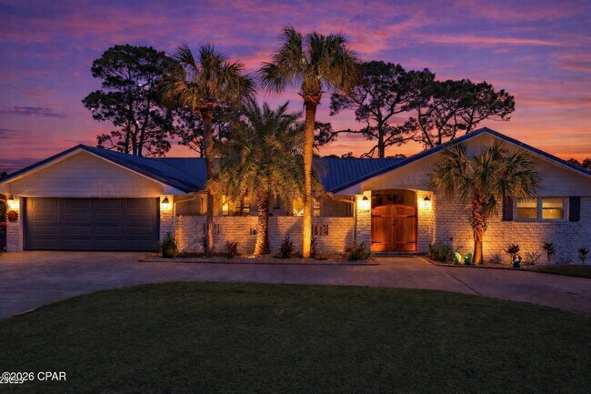Building Photo - 263 Lullwater Dr