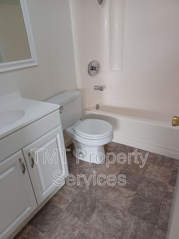 Building Photo - 37 El Mirador Ct