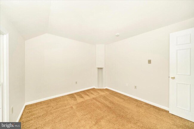 Building Photo - 180 Wicomico Dr