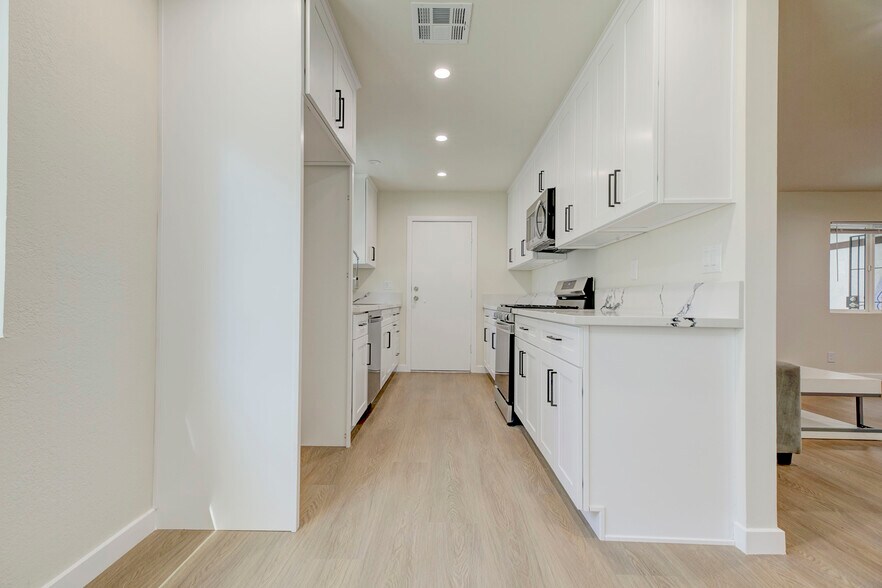 Building Photo - 7710 Wentworth St