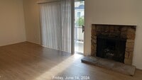 Building Photo - 2 Bed/1.5 Bath Updated Condo Near SMART/Hwy 101/Raleys Shopping Plaza/Washer-Dryer in Unit