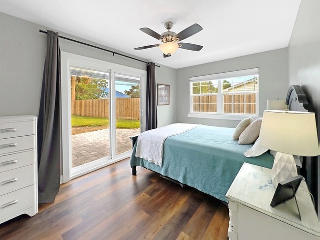 Building Photo - 103 Mimosa Ave