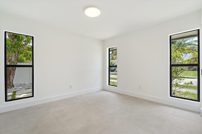 Building Photo - 3701 NW 8th St