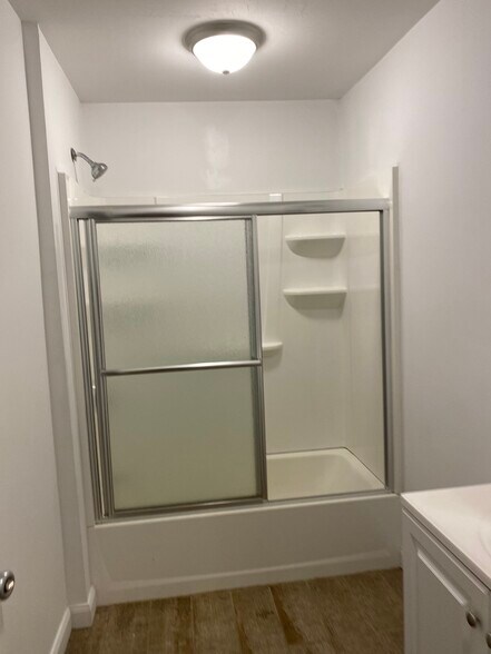 Building Photo - 514 Ivy St