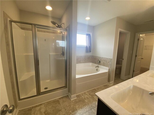 Building Photo - 3028 N Kilchattan Dr