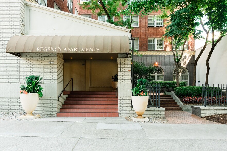 Primary Photo - Regency Apartments