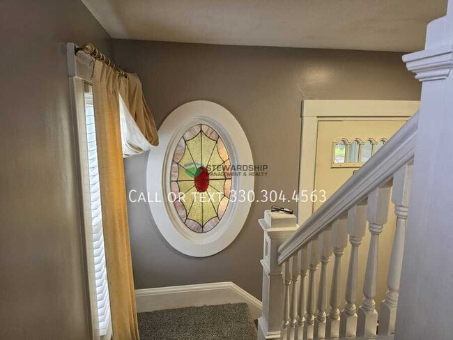 Building Photo - 213 Chestnut Ave NE