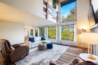 Building Photo - 5504 NE 190th St