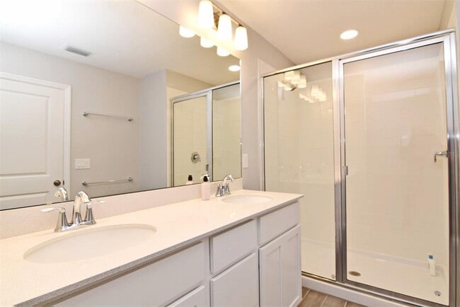 Building Photo - 4365 Campsite Lp