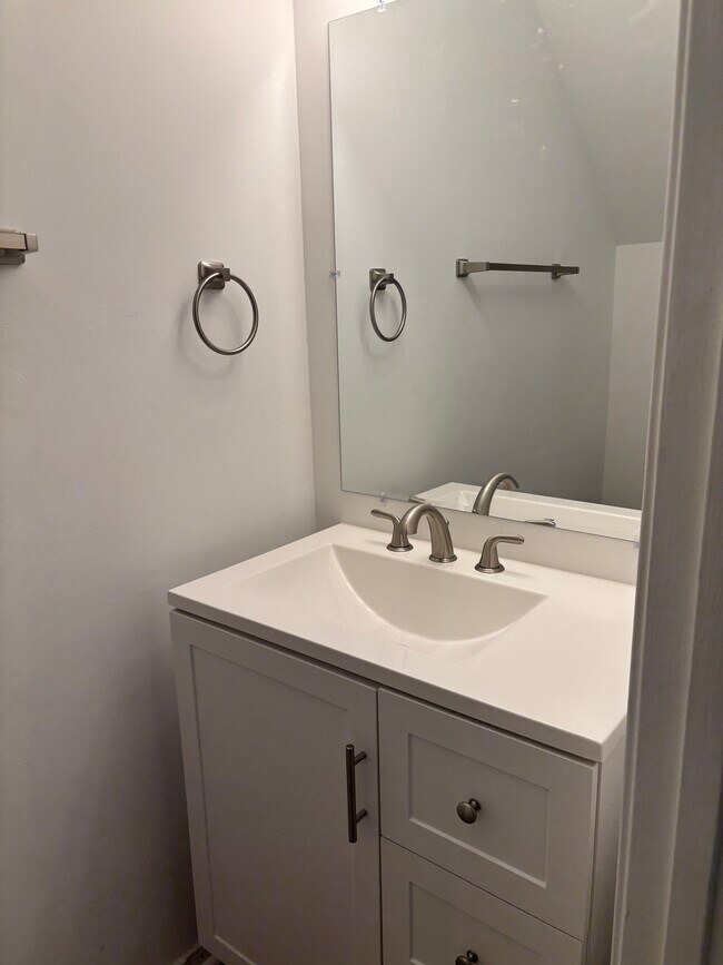 Building Photo - 6906 Partridge Run