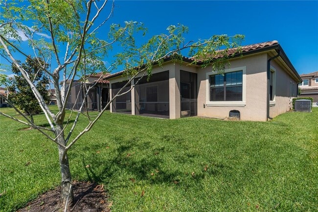 Building Photo - 13124 Woodford St