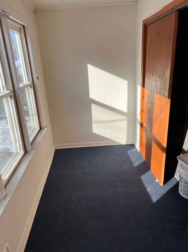 Building Photo - 3741 W Irving Park Rd