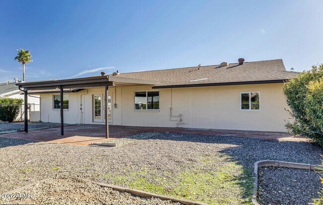 Building Photo - 10602 W Cumberland Dr