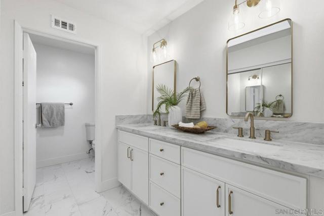 Building Photo - 12209 Casero Pl