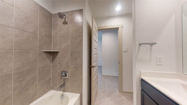 Building Photo - 28950 Yulee Mill Dr