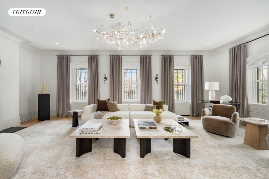 Building Photo - 337 Riverside Dr