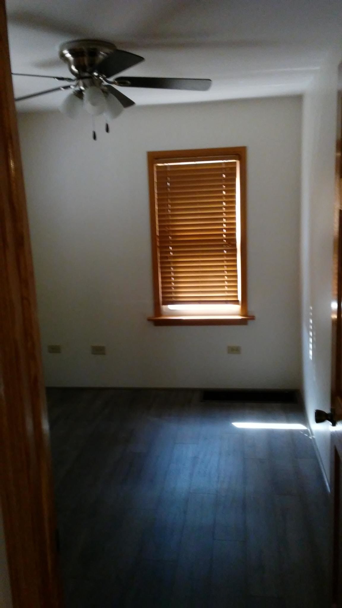 Bedroom - 427 N Briggs St