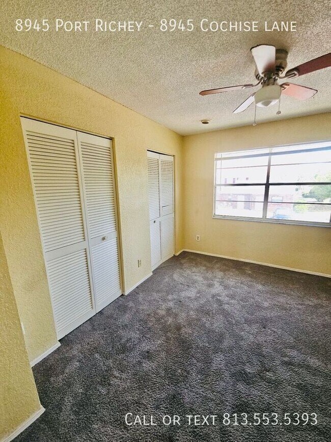 Building Photo - 8945 Port Richey Port