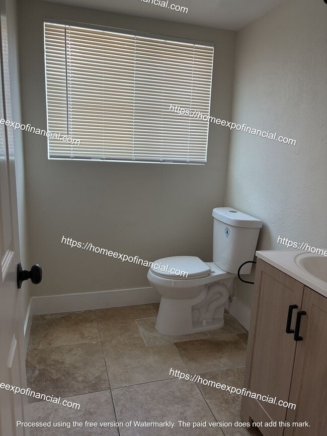 Building Photo - Nice Home For Rent