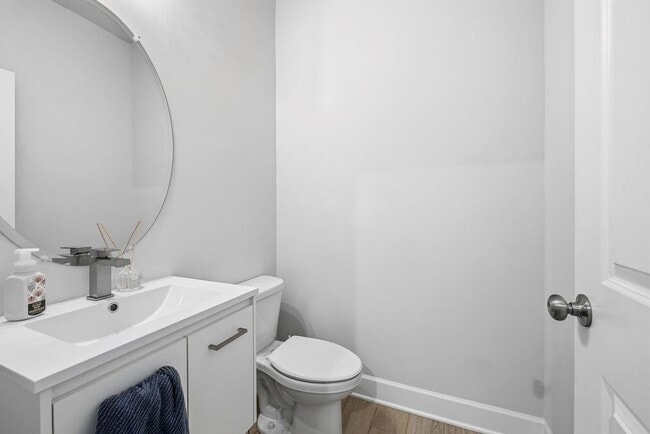 Building Photo - 440 Millsap Wy