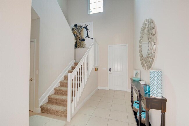 Building Photo - 495 NE Abaca Way